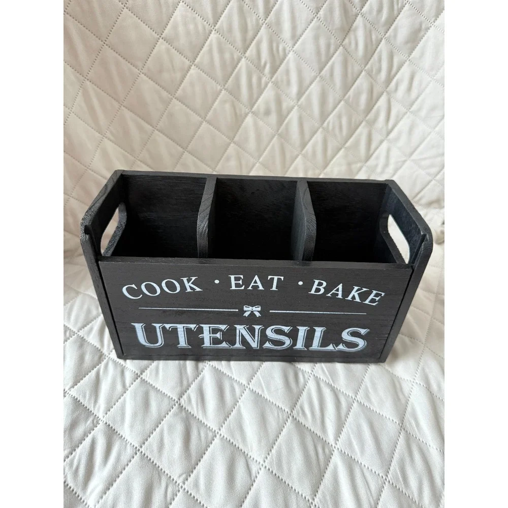 N/A wooden utensil
